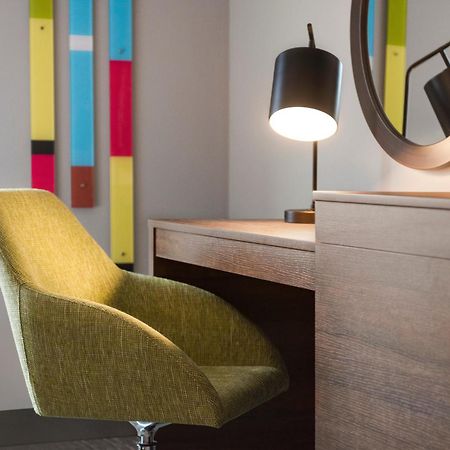 Hampton Inn & Suites Kelowna, British Columbia, Canada Εξωτερικό φωτογραφία
