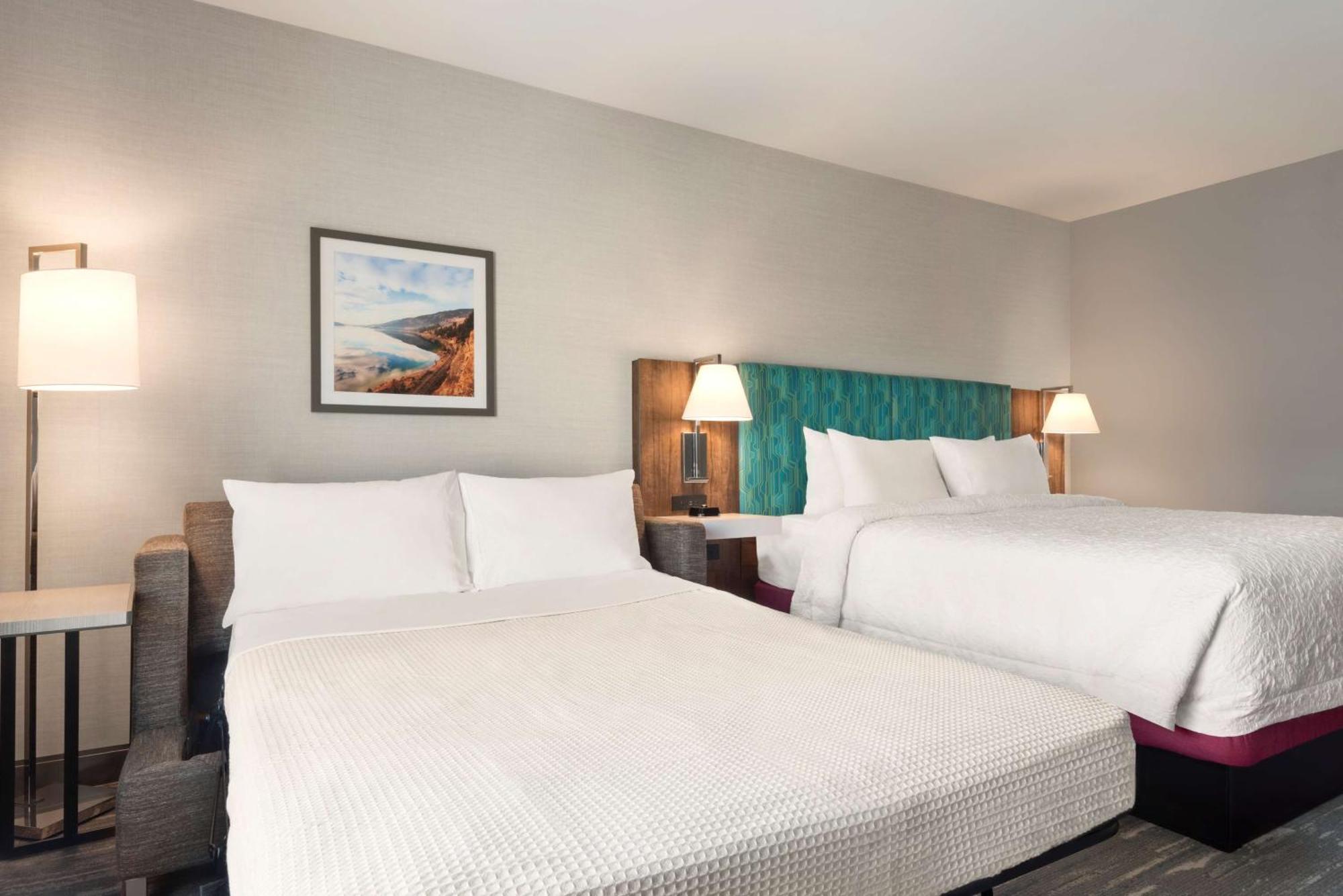 Hampton Inn & Suites Kelowna, British Columbia, Canada Εξωτερικό φωτογραφία